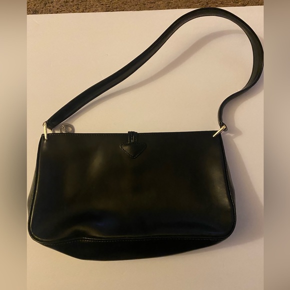 Longchamp purse - Picture 2 of 5
